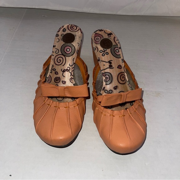 M by Morenatom Butterfly Slip Ons Open Back Sandals Size 6 - Picture 2 of 7